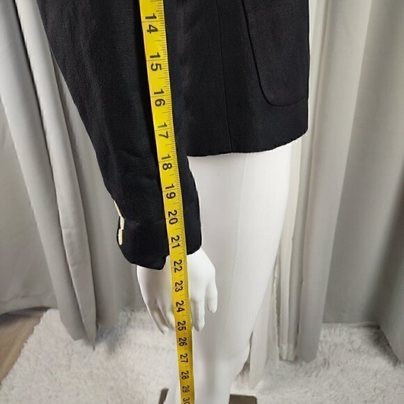 Liz Claiborne Petite Classics Three Button Black Blazer Size 2P - Picture 8 of 13